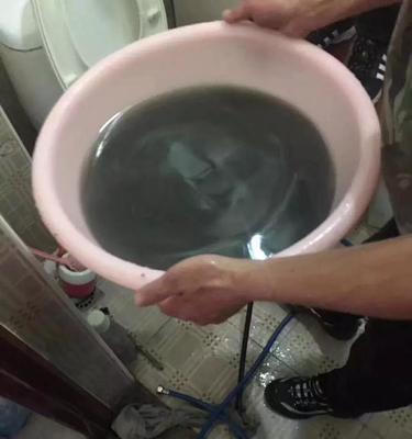 热水器清洗后无水流问题解决方法（热水器清洗后无法正常工作）  第1张